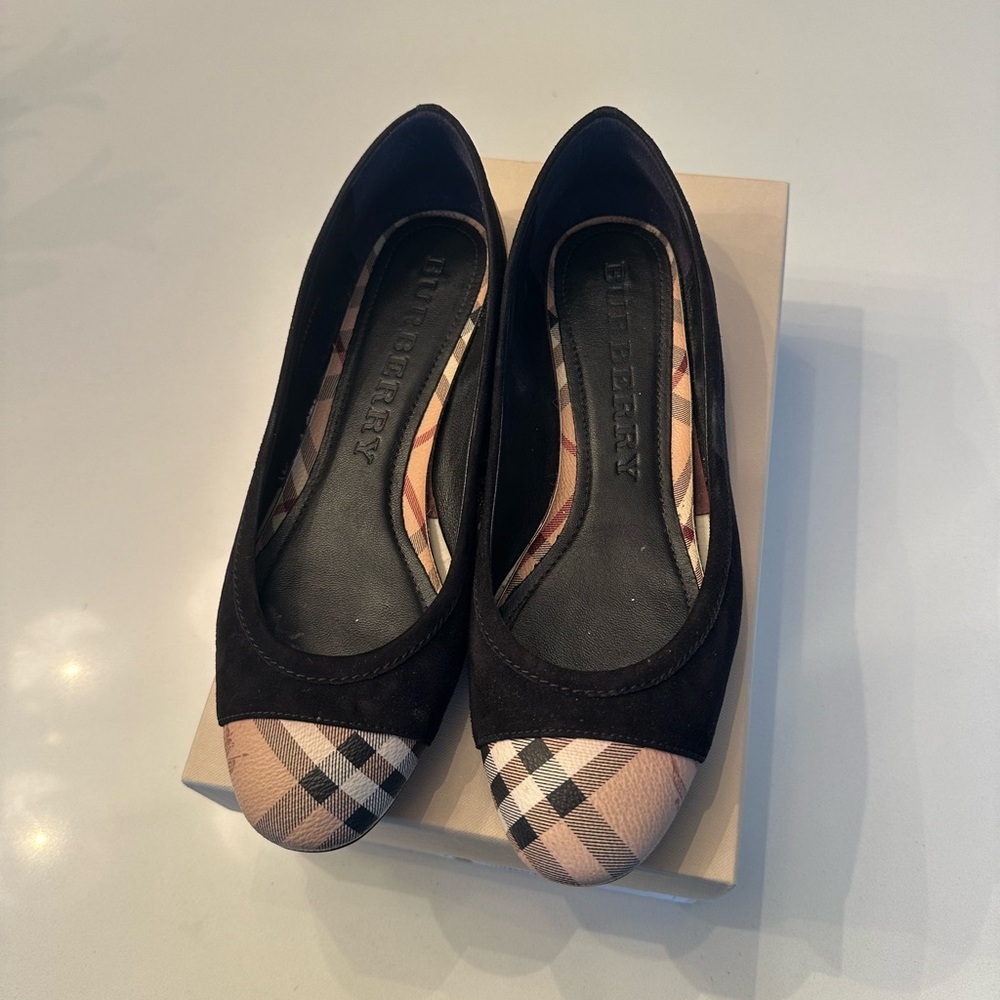 Burberry Women's Black Suede and Checkered Flats